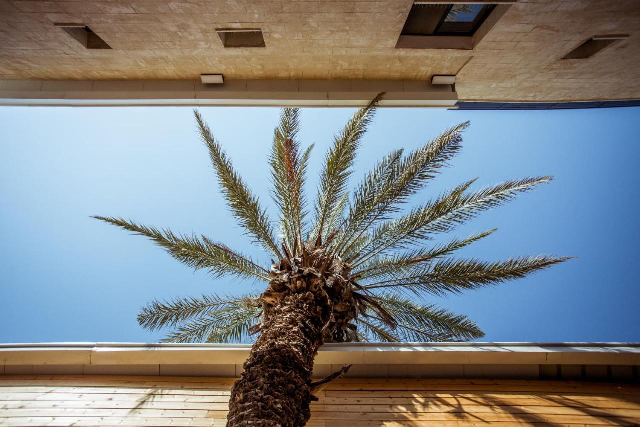 The Negev Hotel By Domus Beersheba Exteriör bild